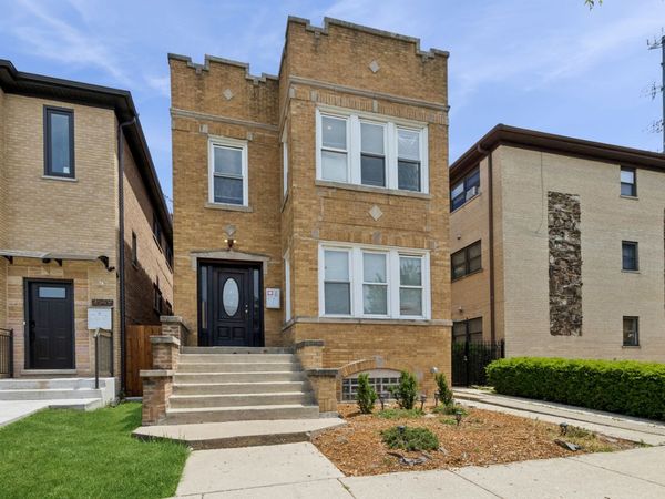 2547 72nd Court , Elmwood Park, IL 60707