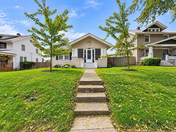 2121 Highland Avenue , Davenport, IA 52803