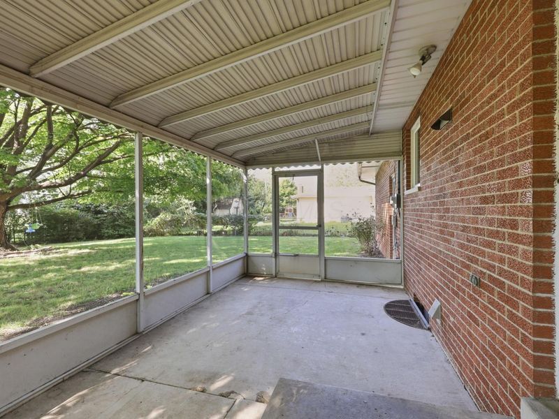 1155 Saling Drive, Columbus, OH 43229 Photo 28