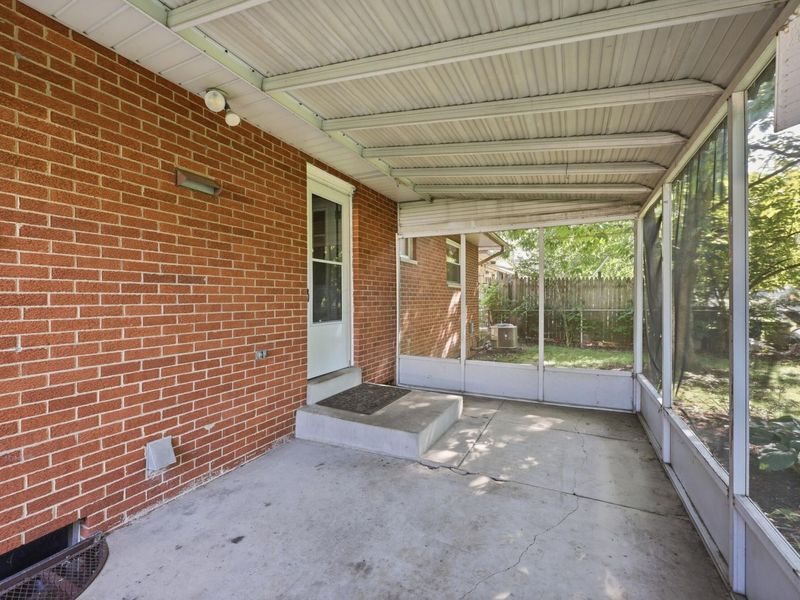 1155 Saling Drive, Columbus, OH 43229 Photo 29