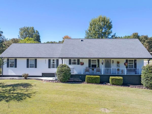 123 Pine Ridge Dr, Dayton, TN 37321