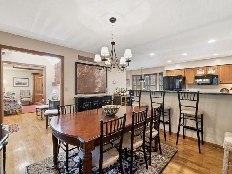 5599 Rapid Run Road, Delhi Township, OH 45238 Photo 9