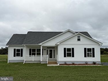 37672 BLUE CRAB CIRCLE, PAINTER, VA 23420