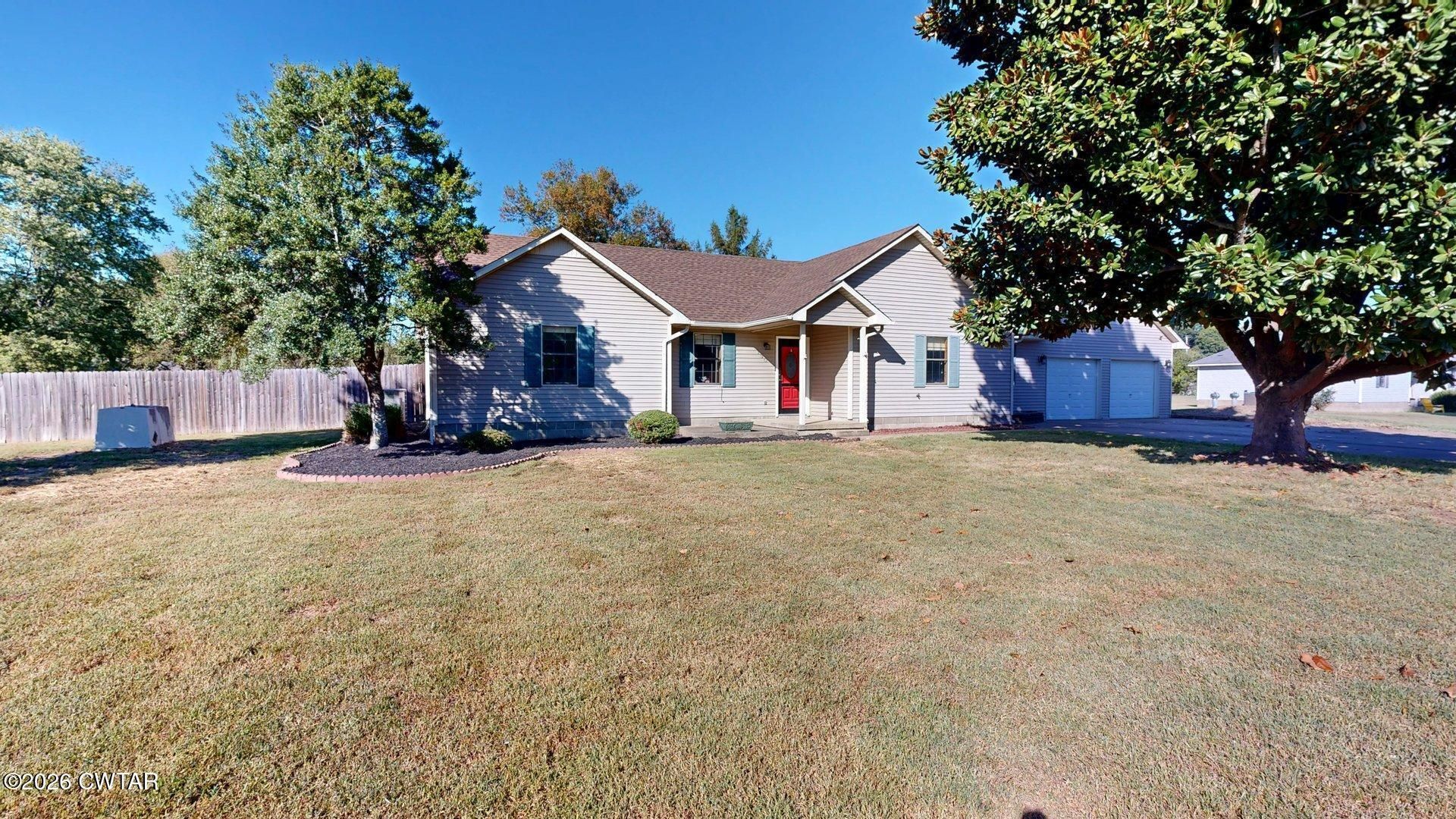 130 Josh Drive, Dyersburg, TN 38024 Main Photo
