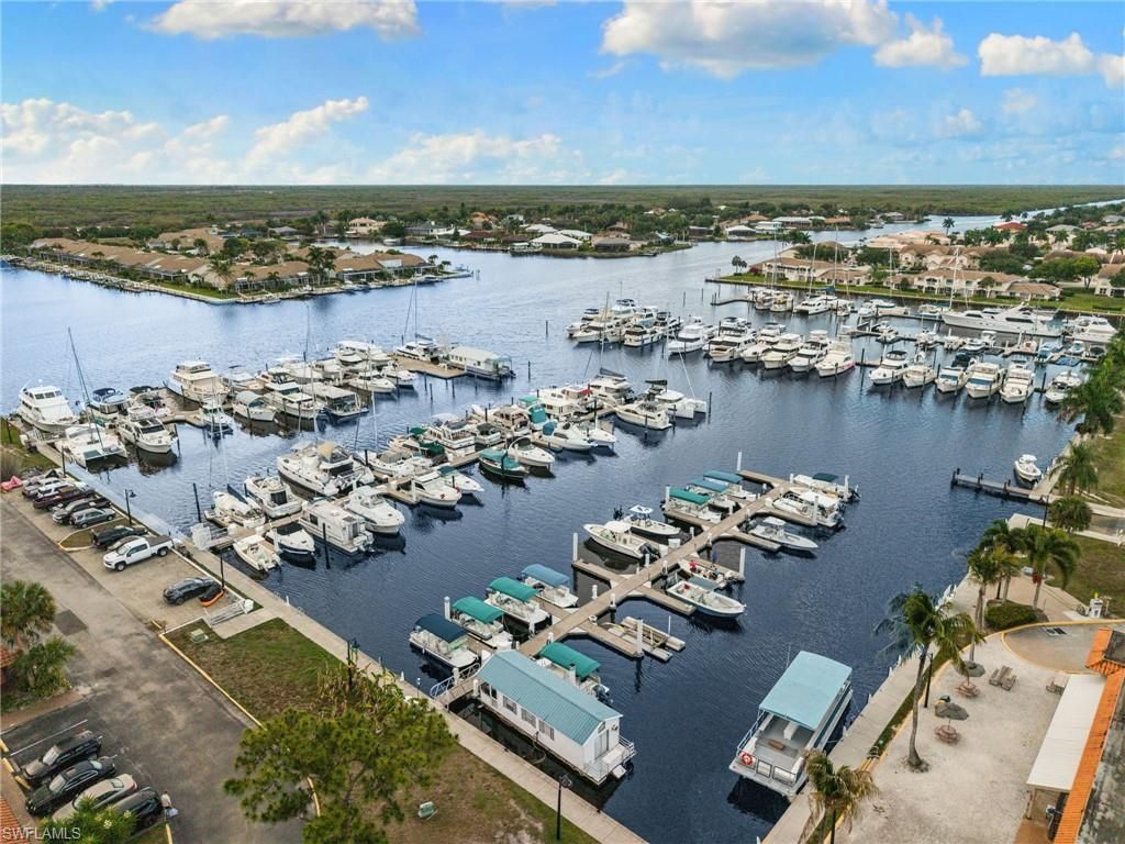 221 Sunrise Cay , Unit 203, Naples, FL 34114 Photo