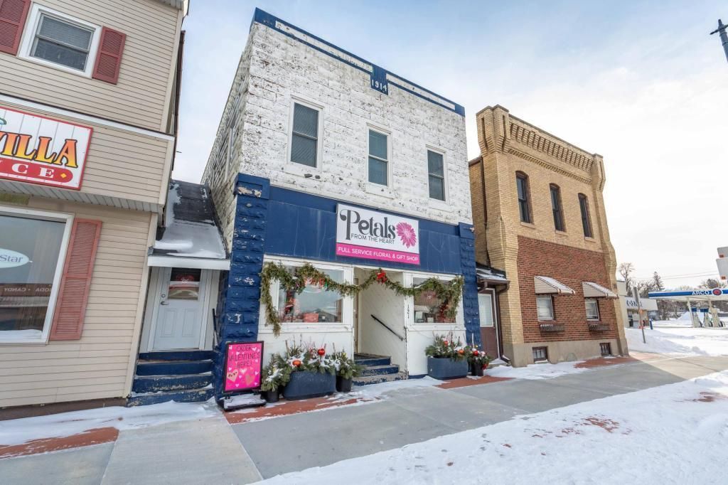 121 S Broadway, Pelican Rapids, MN 56572 Main Photo