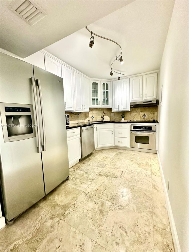 3031 N Ocean Blvd , Unit 404, Fort Lauderdale, FL 33308 Photo