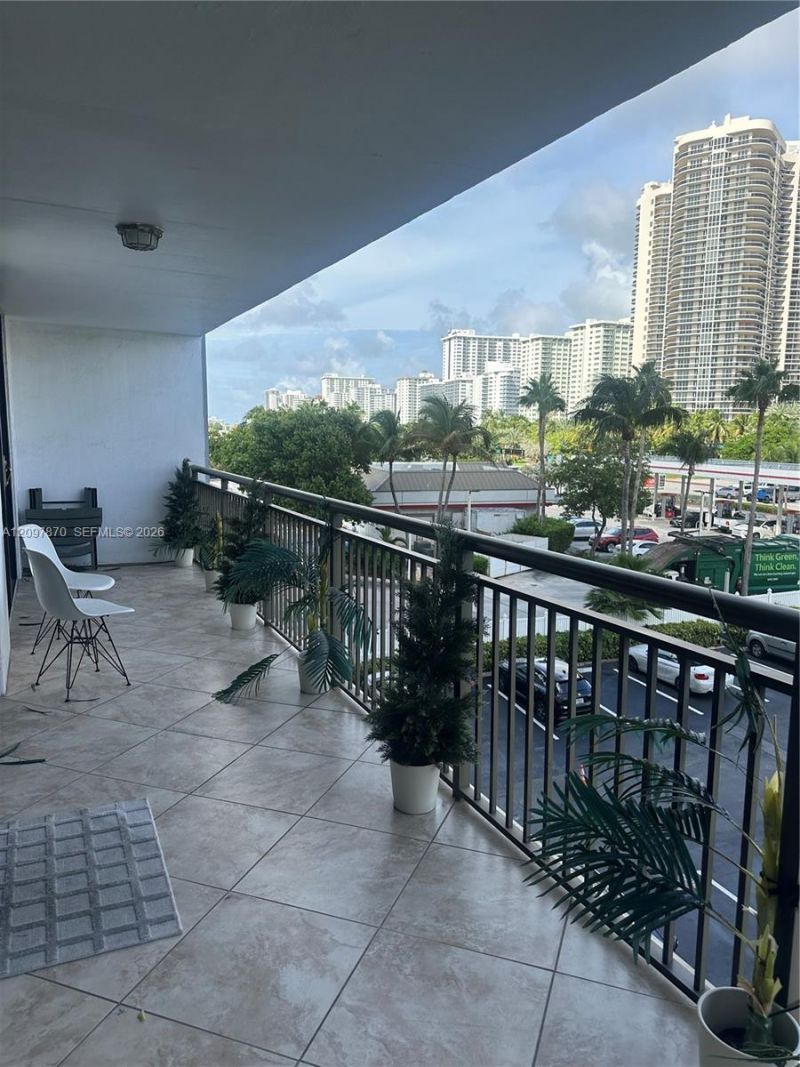 3031 N Ocean Blvd , Unit 404, Fort Lauderdale, FL 33308 Photo