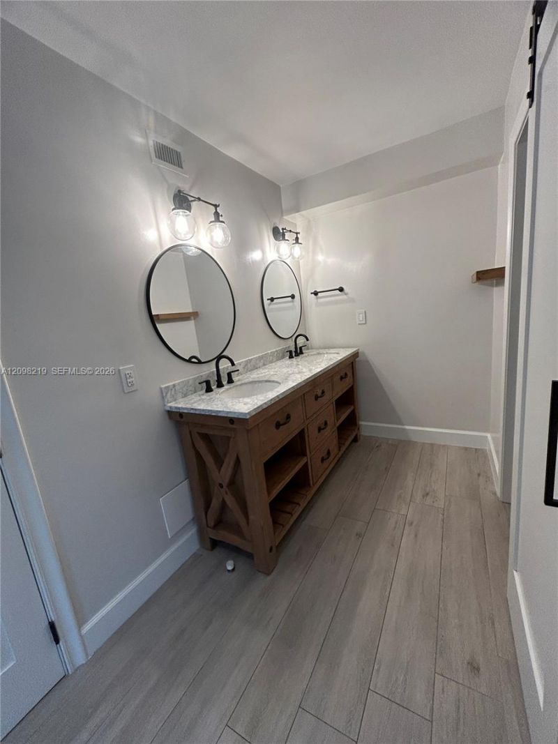 8335 SW 72nd Ave, Unit 203D, Miami, FL 33143 Photo