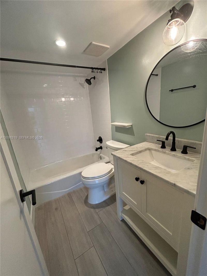 8335 SW 72nd Ave, Unit 203D, Miami, FL 33143 Photo