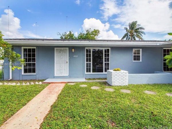 4021 NW 203rd Ln , Miami Gardens, FL 33055