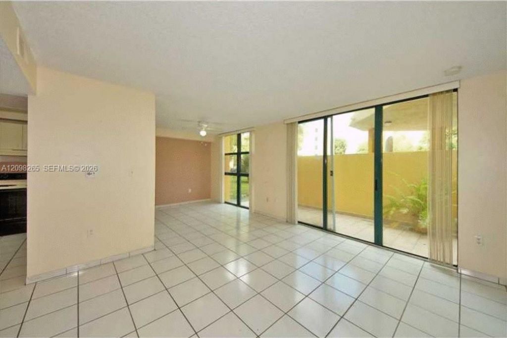 11790 SW 18th St, Unit 122-3, Miami, FL 33175 Photo