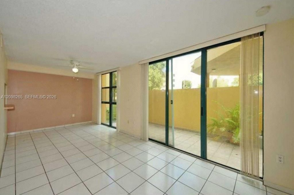 11790 SW 18th St, Unit 122-3, Miami, FL 33175 Photo