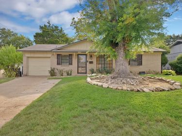 1258 Hidden Valley Drive, Dallas, TX 75241