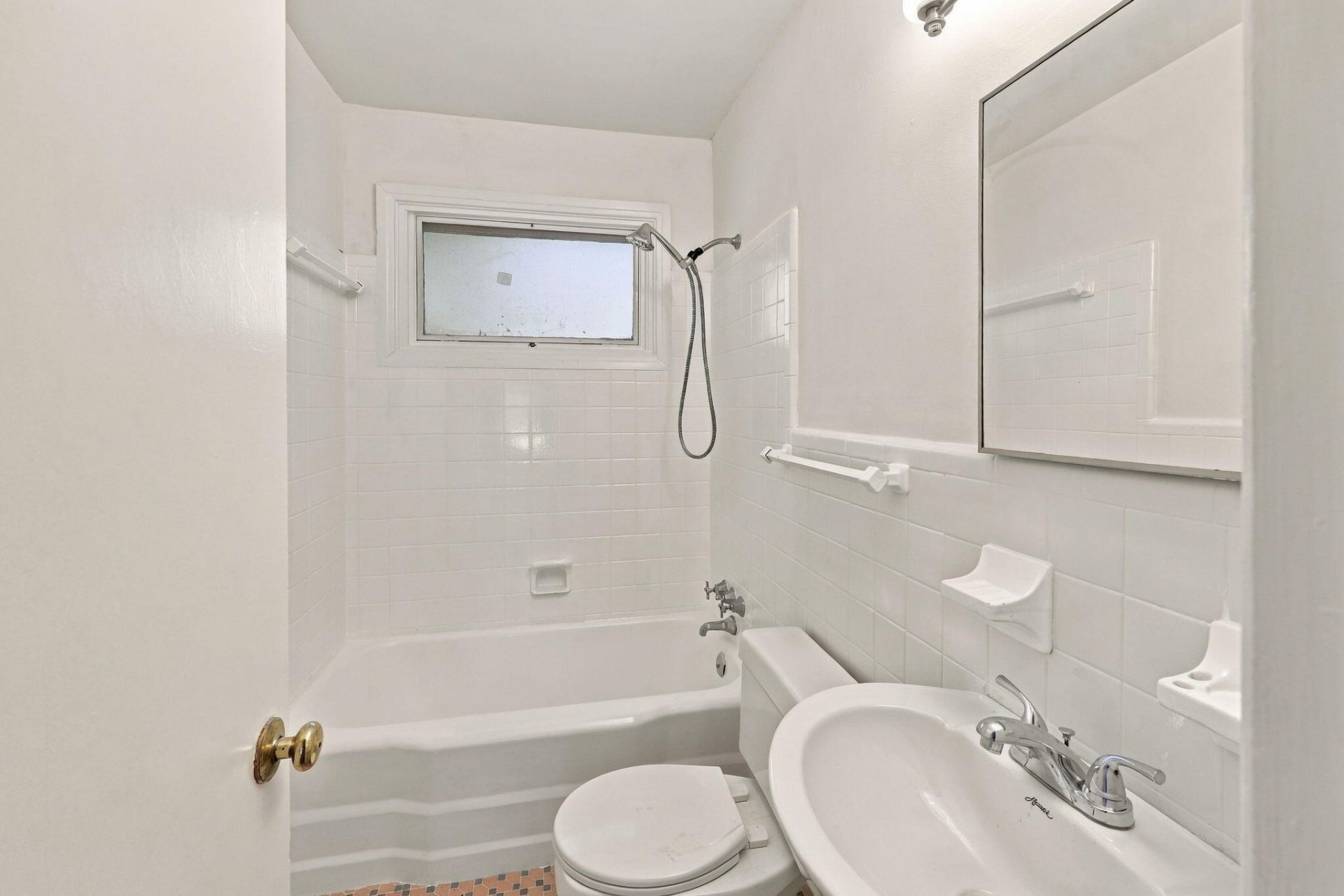 2133 Wappoo Drive Photo 12