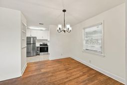 2133 Wappoo Drive photo 4