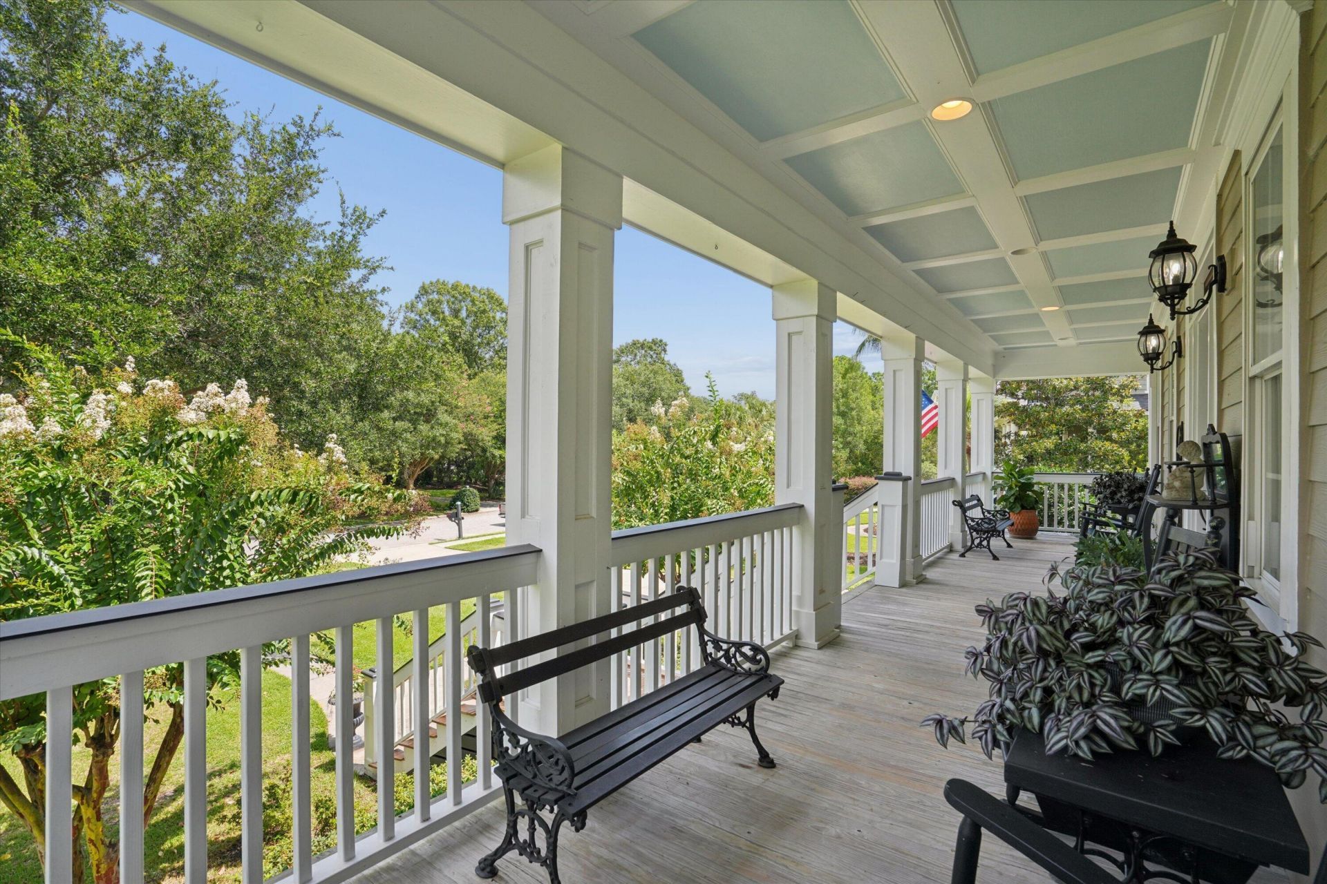 614 Island Walk Photo 4