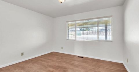 3460 Lakeview Dr, Ione, CA 95640 Photo
