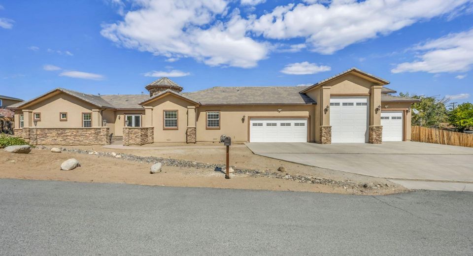 1111 Sweetwater Drive, Reno, NV 89509 Photo