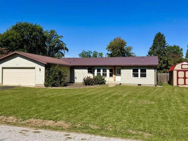 1010 E Barbara Lane, Terre Haute, IN 47802