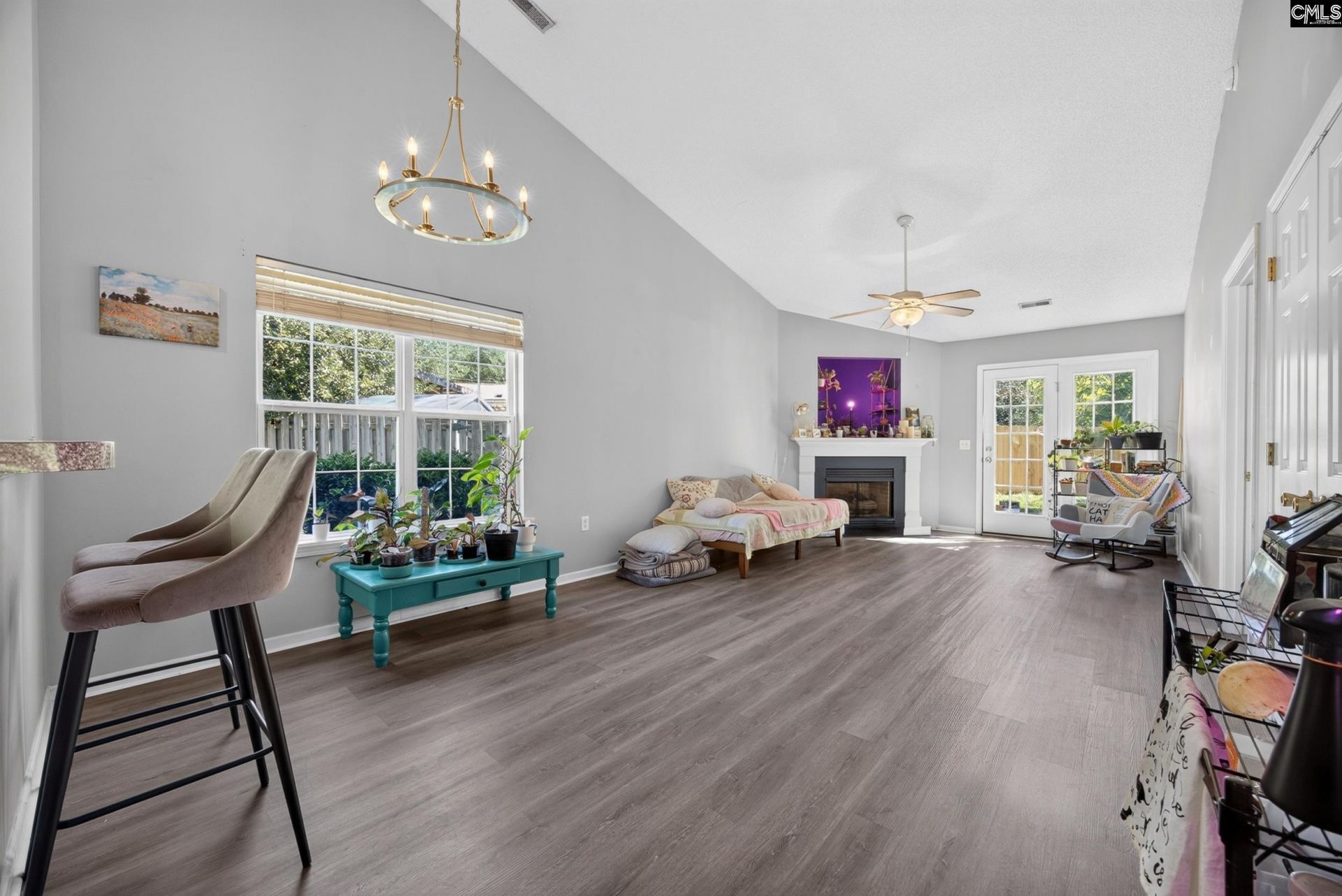 198 Quinton Court Photo 10