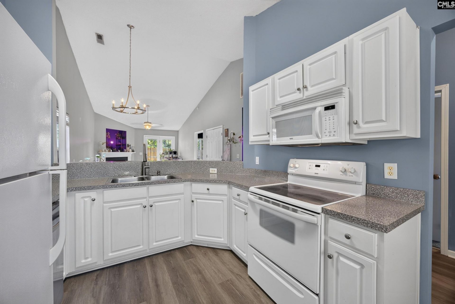 198 Quinton Court Photo 4