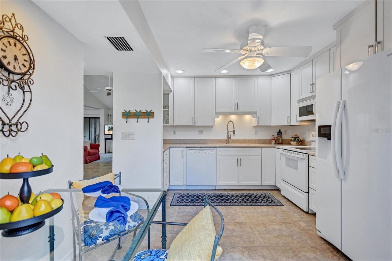 1637 Brookhouse Court, Unit 244, Sarasota, FL 34231 Photo