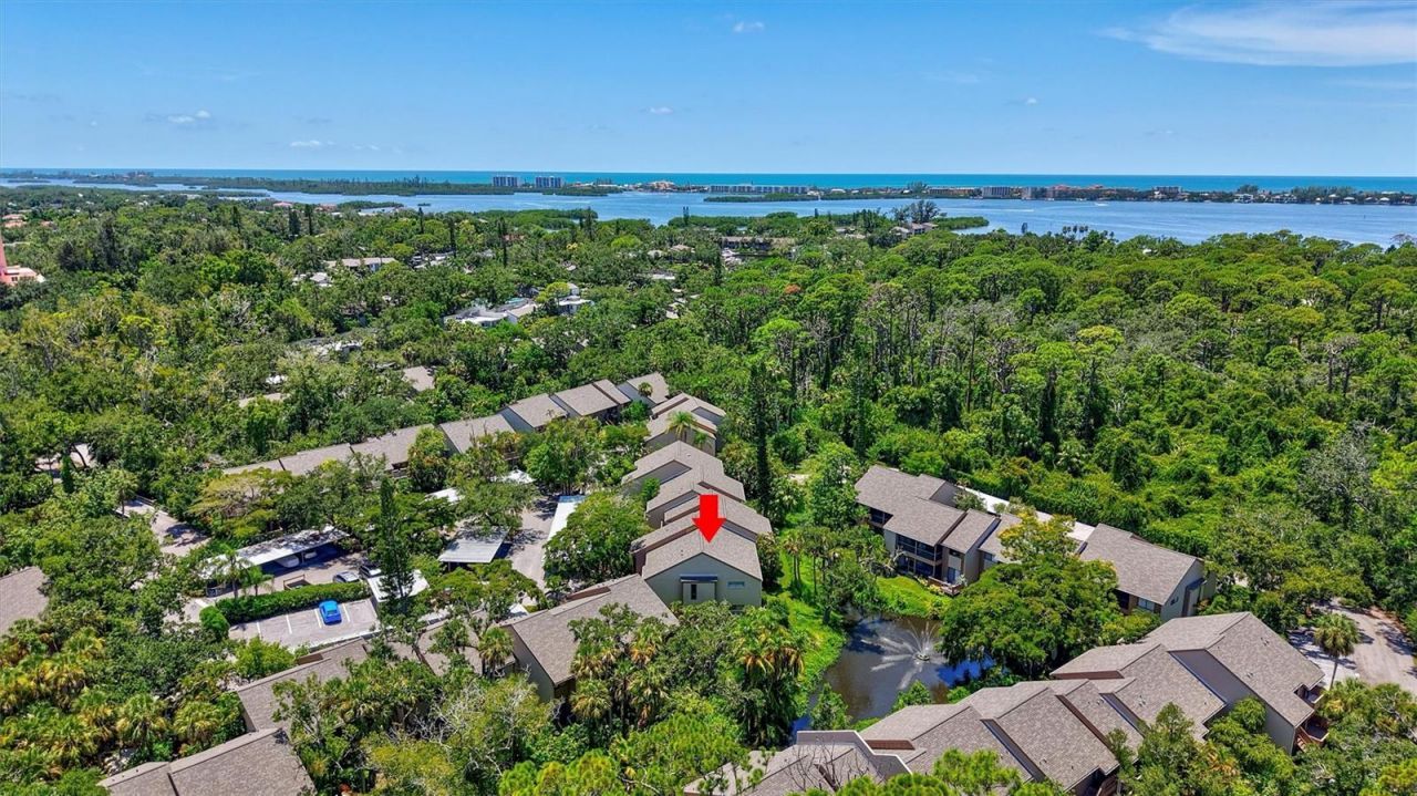 1637 Brookhouse Court, Unit 244, Sarasota, FL 34231 Photo