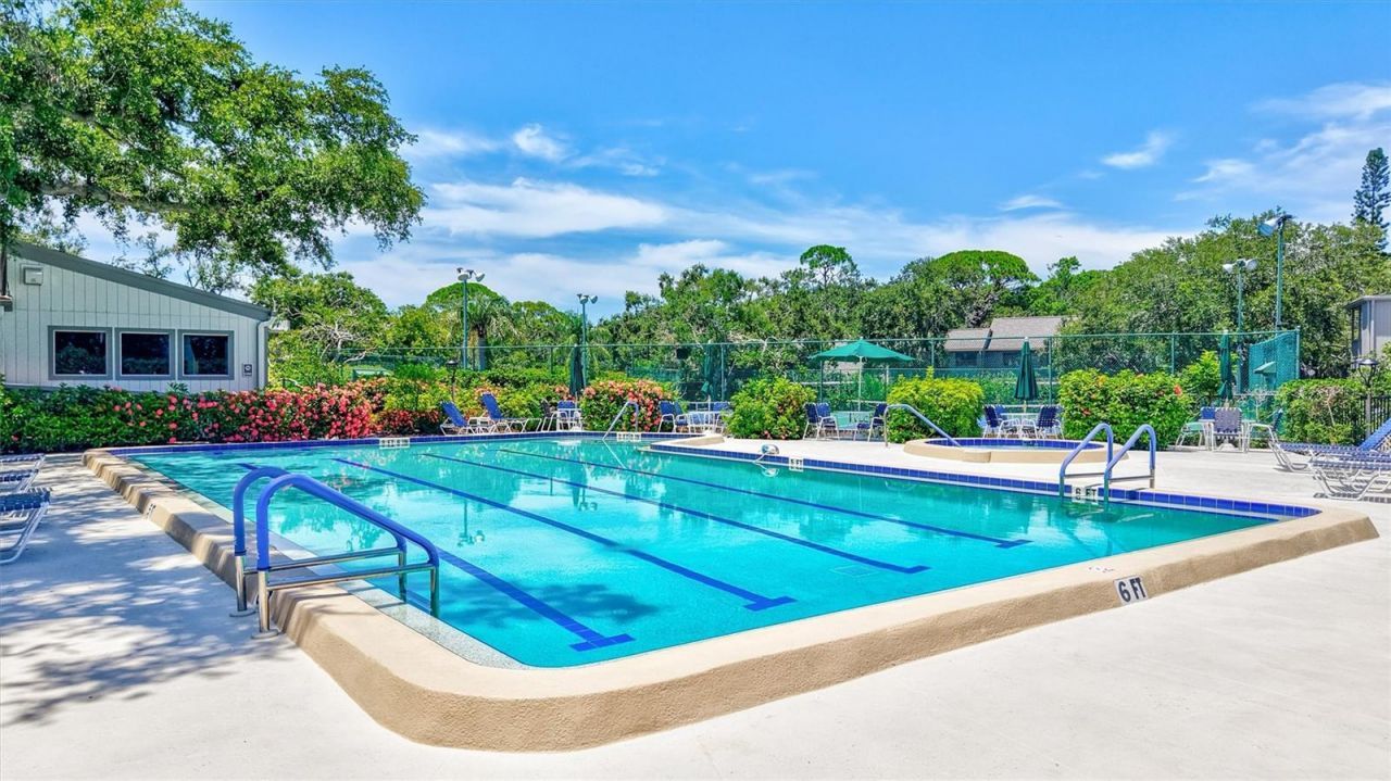 1637 Brookhouse Court, Unit 244, Sarasota, FL 34231 Photo
