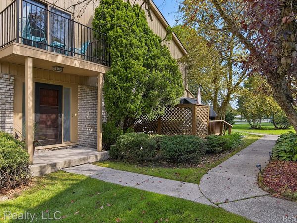 41509 Bedford Drive Drive, Canton Township, Mi 48187