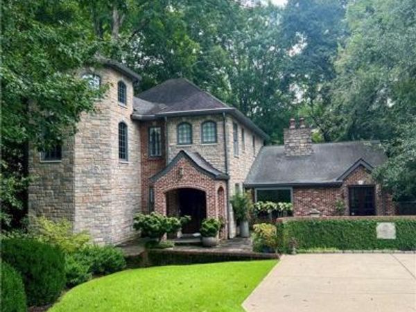 1488 Peachtree Battle Avenue NW, Atlanta, GA 30327