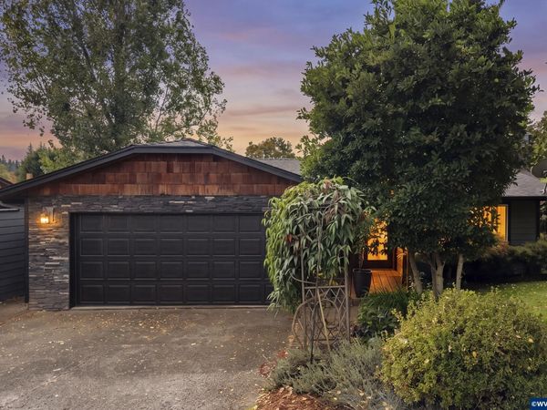 1254 Ronelle St S, Salem, OR 97302
