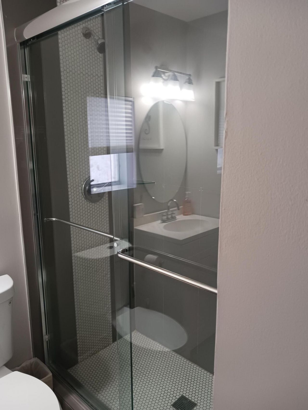 519 Cottage 31st Street, West Palm Beach, FL 33407 Photo