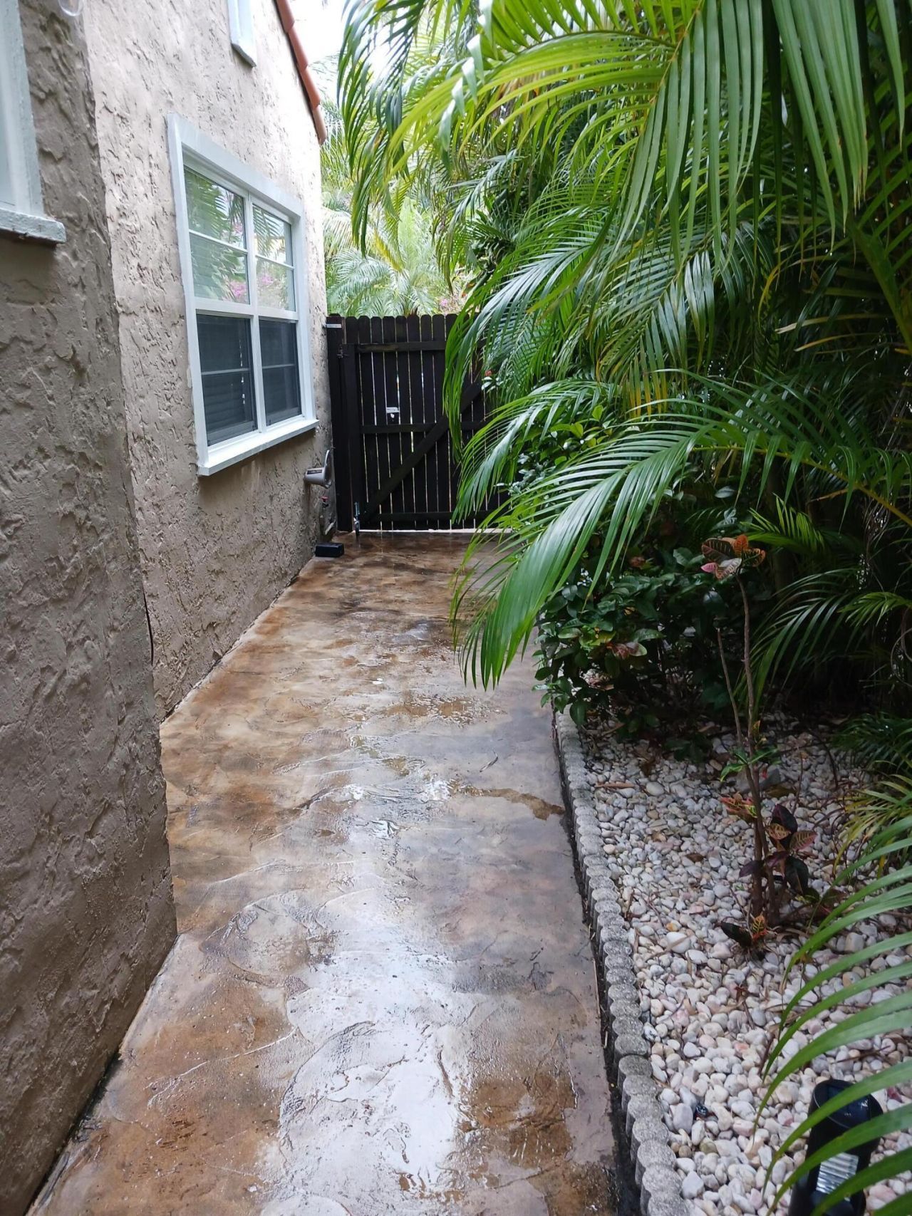 519 Cottage 31st Street, West Palm Beach, FL 33407 Photo
