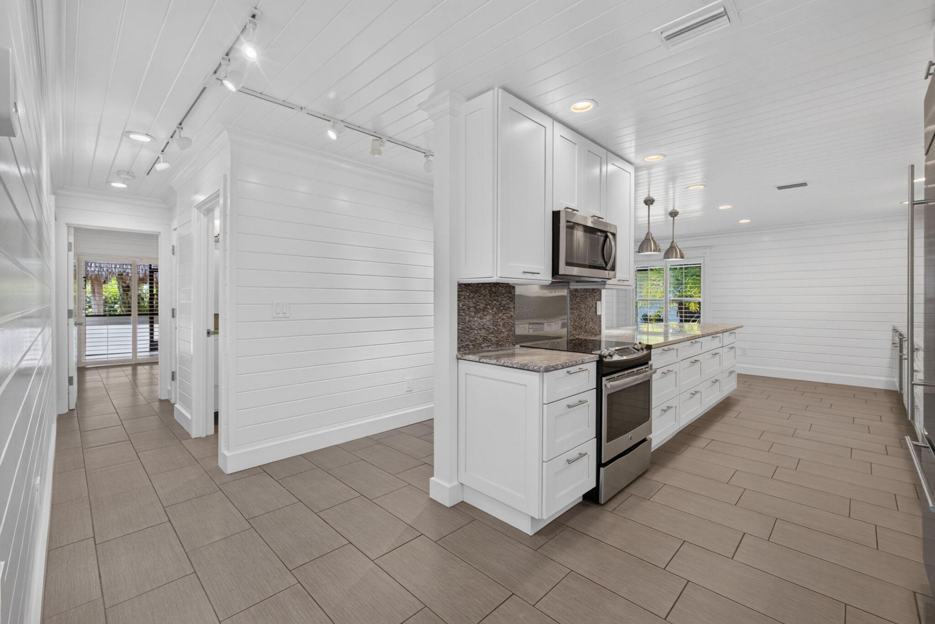 338 SW Indian Groves Drive, Stuart, FL 34994 Photo