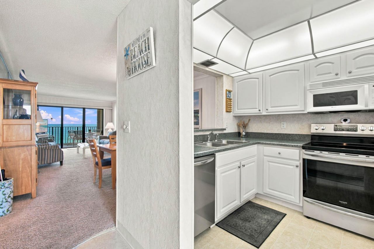 7400 S Ocean Drive, Unit E-802, Jensen Beach, FL 34957 Photo