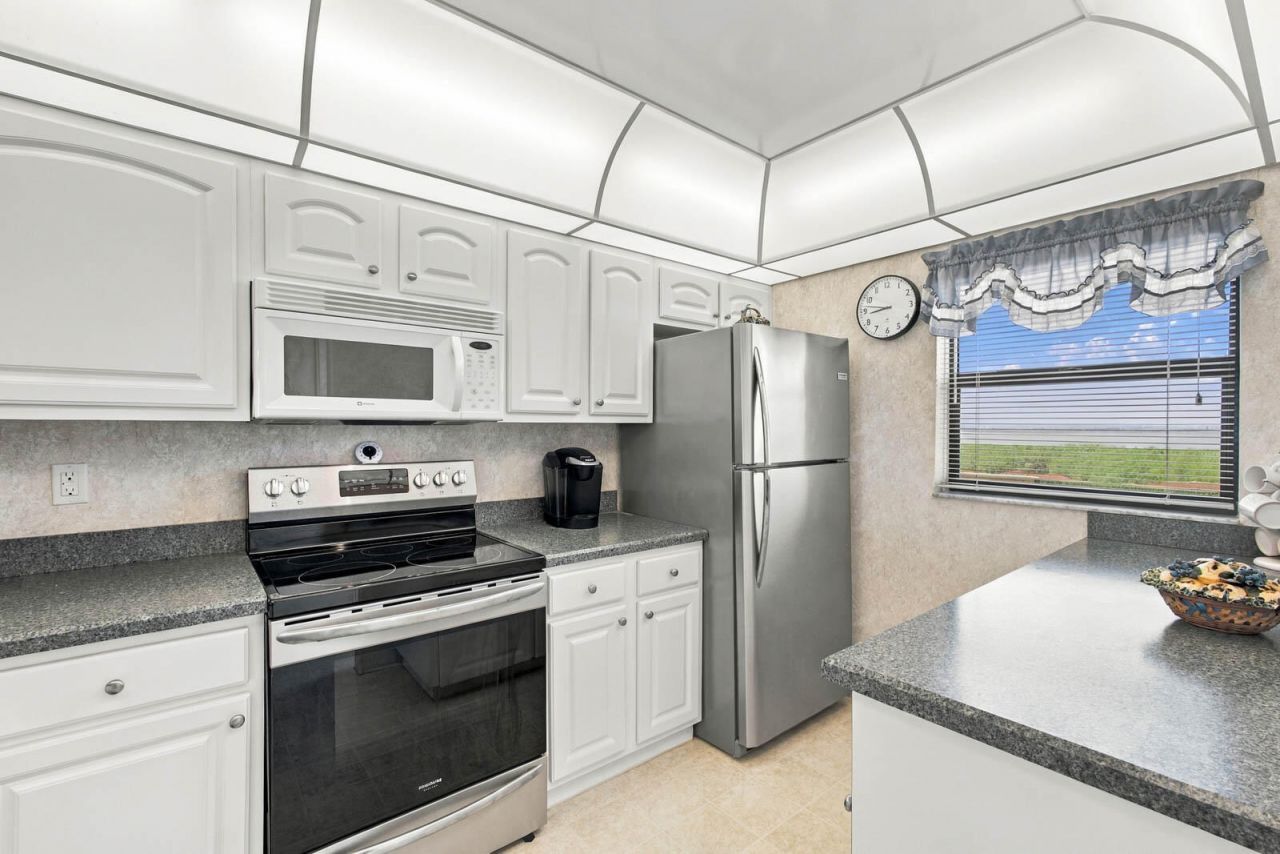 7400 S Ocean Drive, Unit E-802, Jensen Beach, FL 34957 Photo