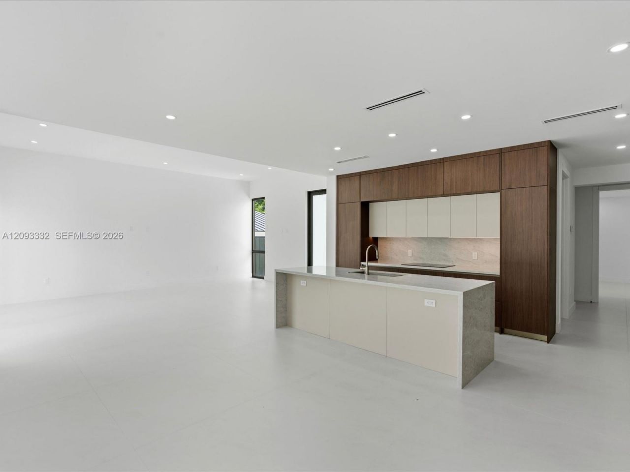 353 SW 23rd Rd , Miami, FL 33129 Photo