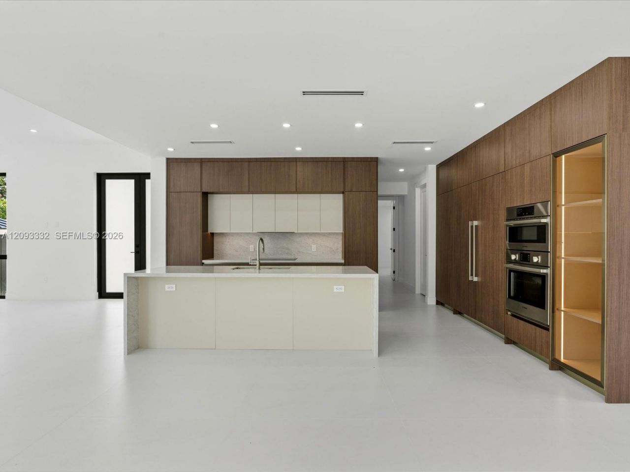353 SW 23rd Rd , Miami, FL 33129 Photo