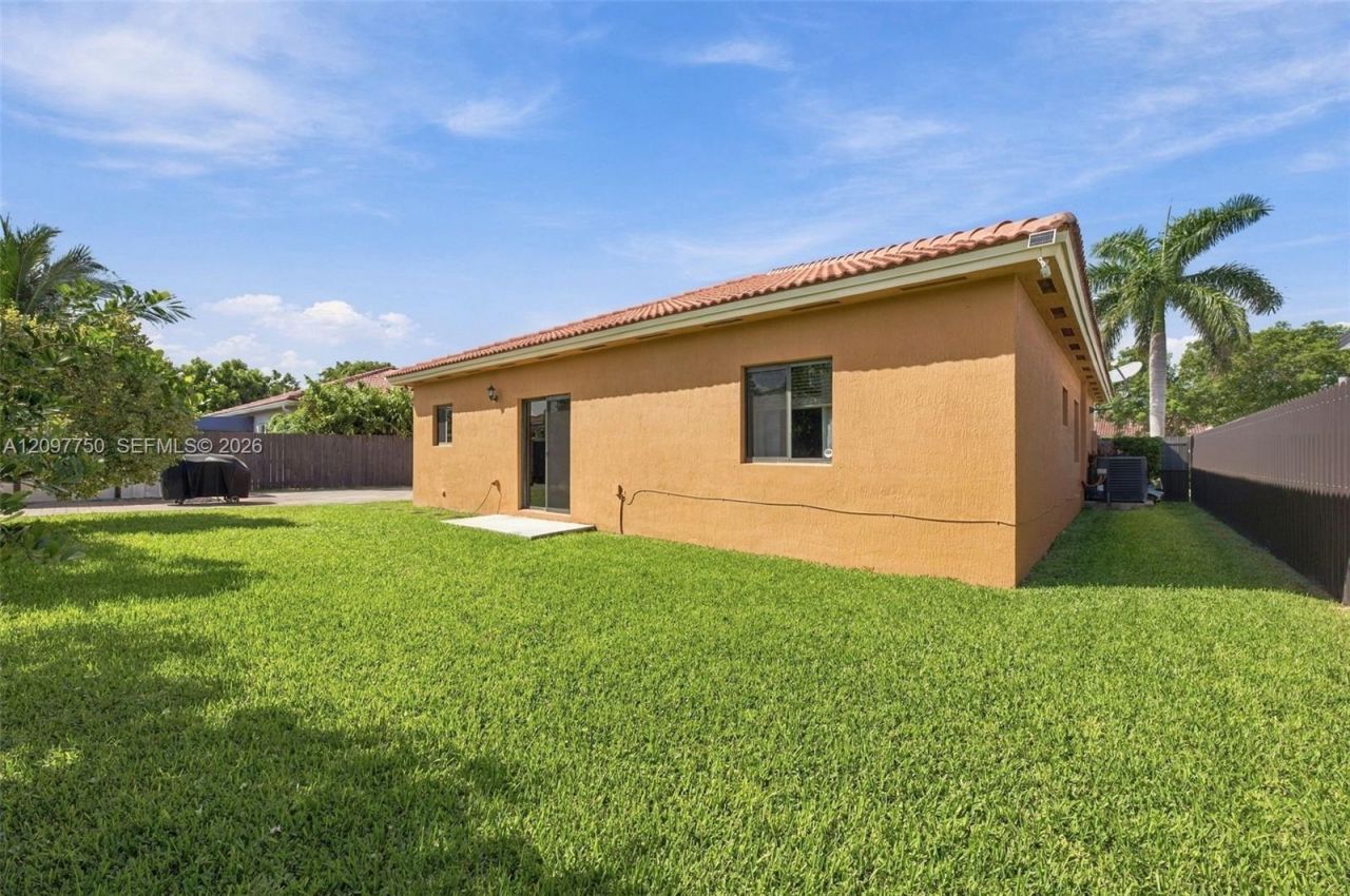 1504 SE 5th St , Homestead, FL 33033 Photo