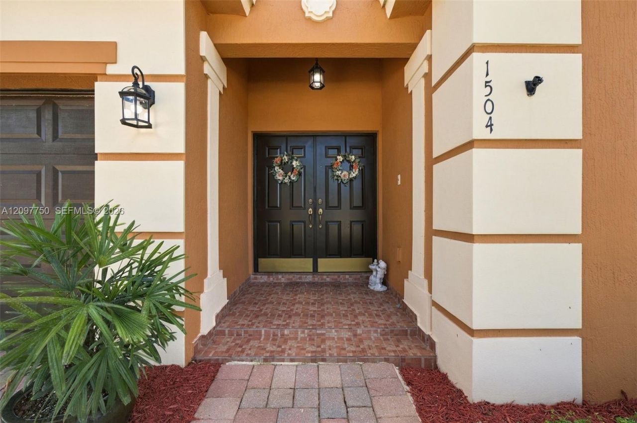 1504 SE 5th St , Homestead, FL 33033 Photo