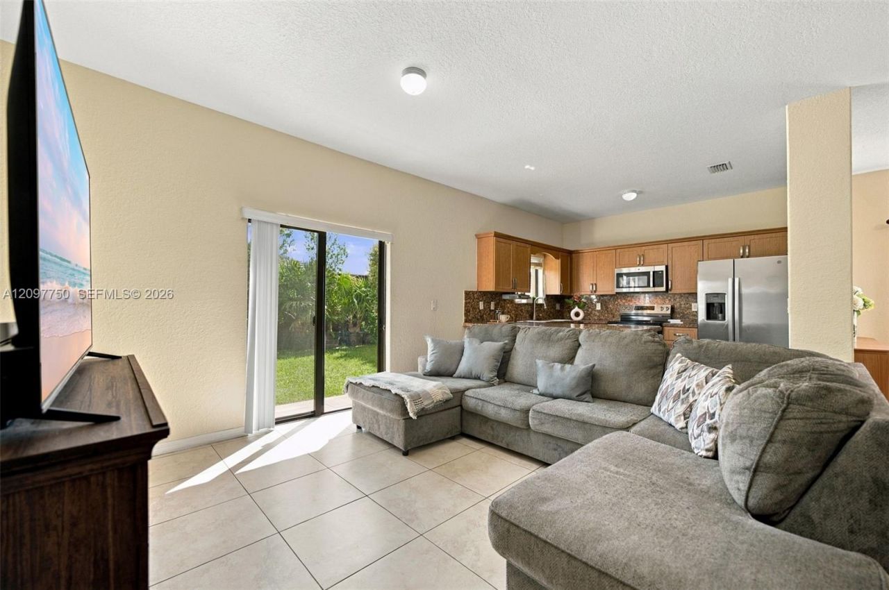 1504 SE 5th St , Homestead, FL 33033 Photo