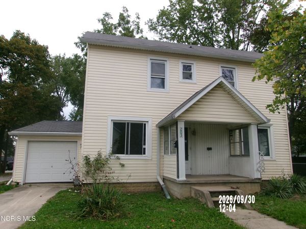 203 E Oak Street , Wauseon, OH 43567