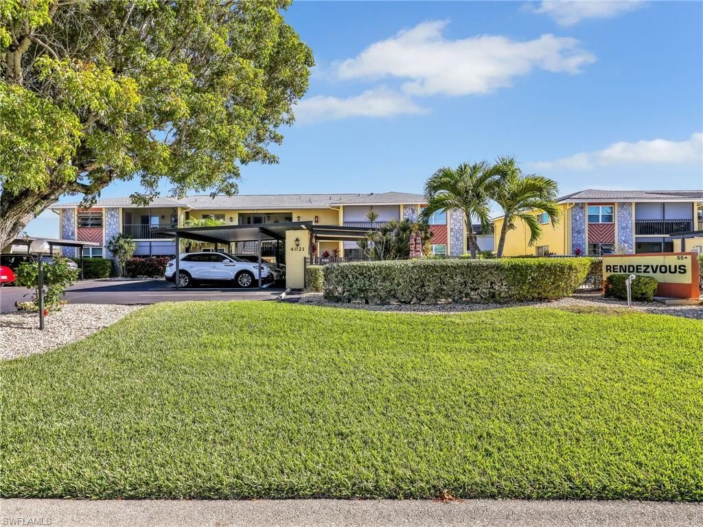 4021 SE 19th Ave, Unit 201, Cape Coral, FL 33904 Photo