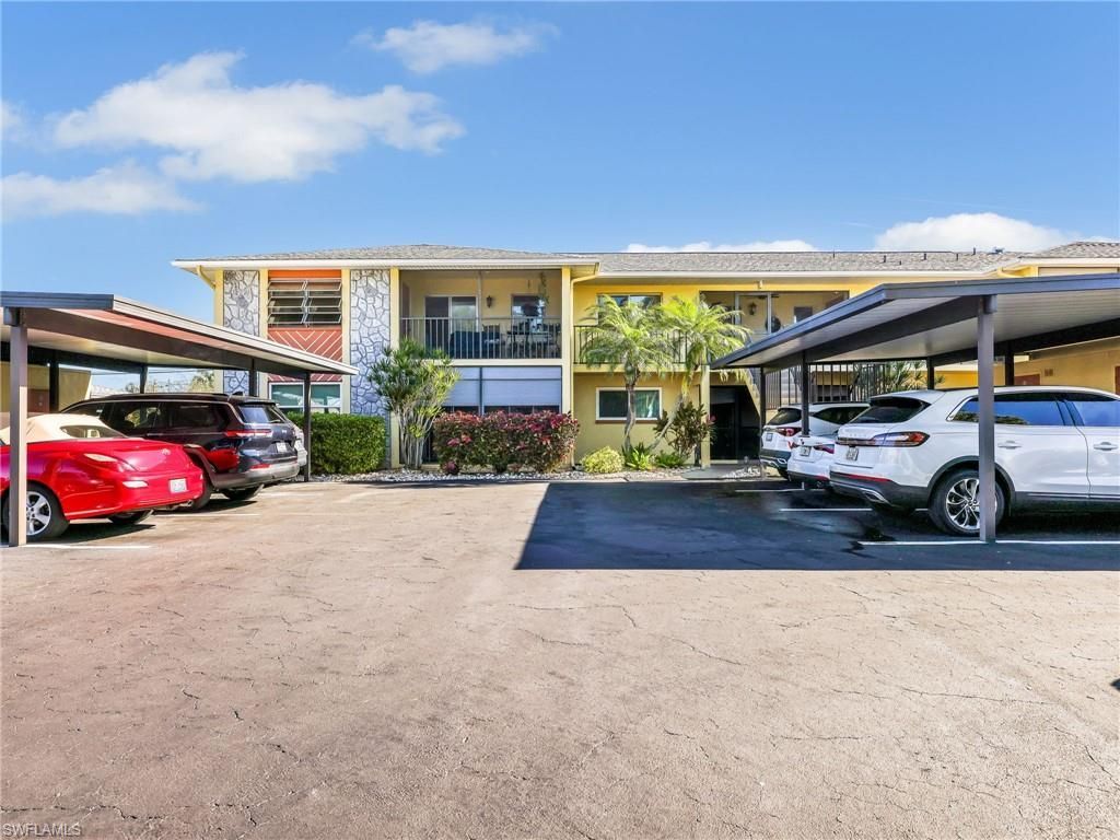 4021 SE 19th Ave, Unit 201, Cape Coral, FL 33904 Photo