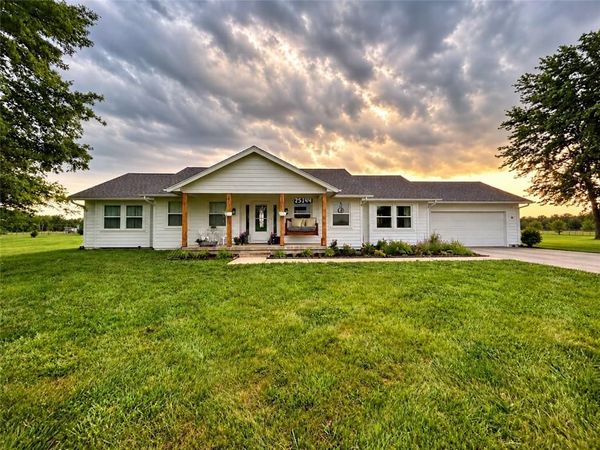 25144 W 265th Street, Paola, KS 66071