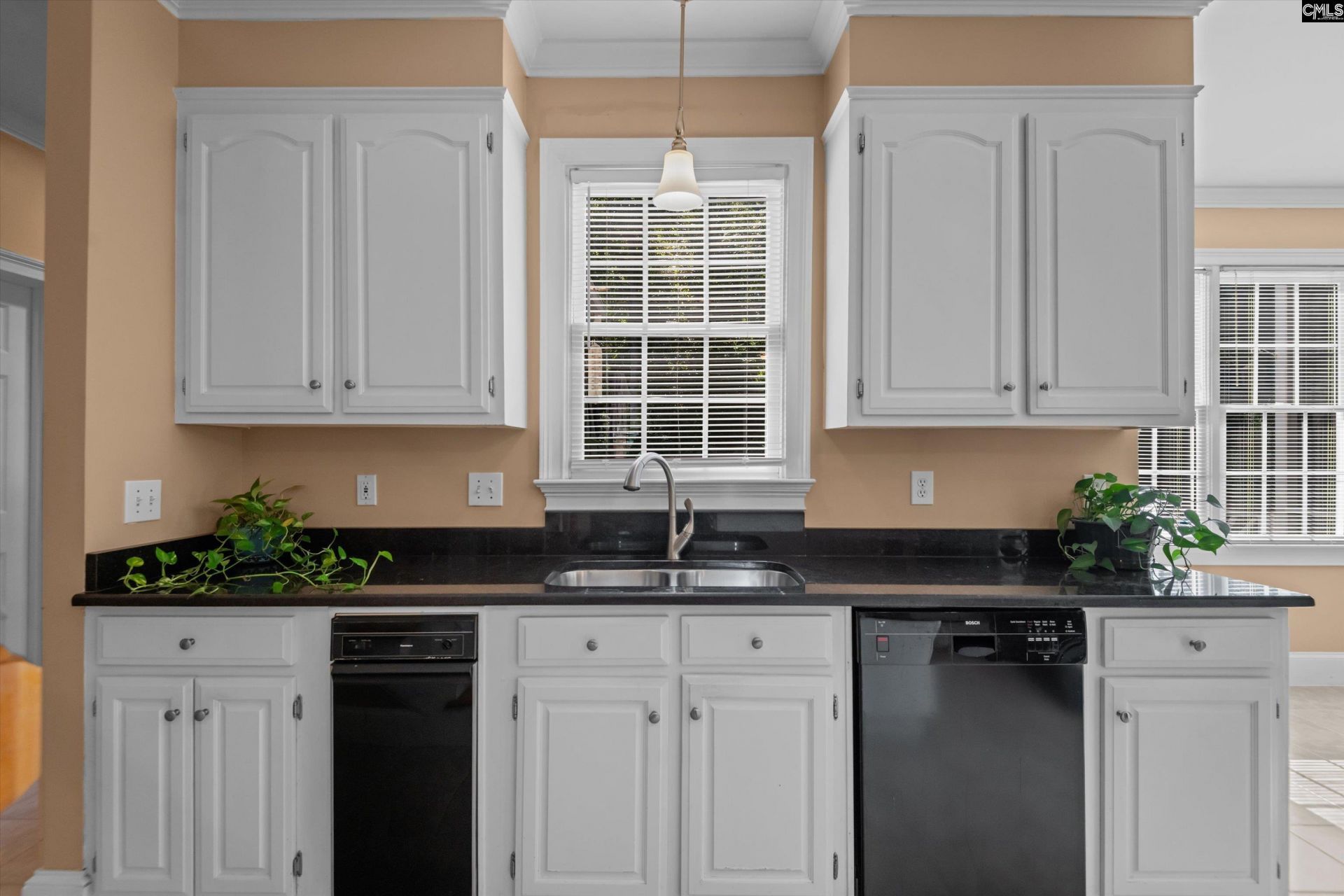 237 Sheringham Road  Photo 11