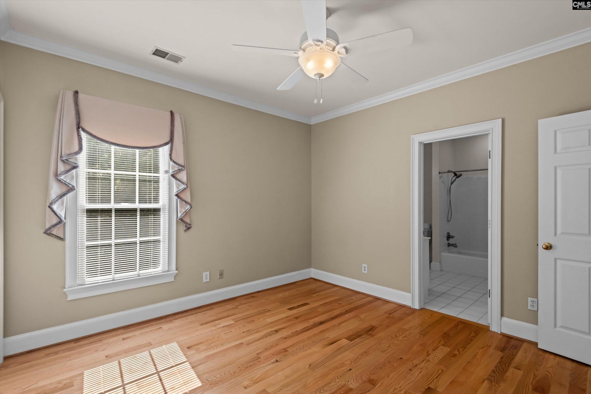 237 Sheringham Road  Photo 36