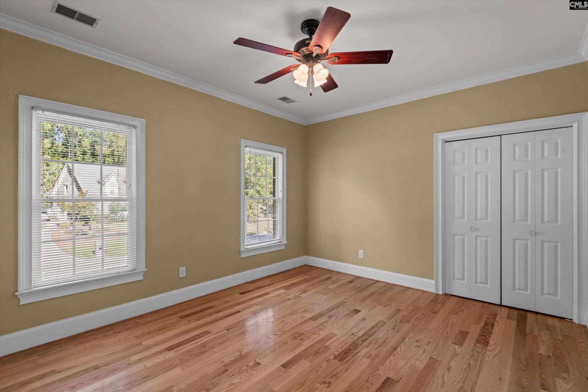 237 Sheringham Road  Photo 39