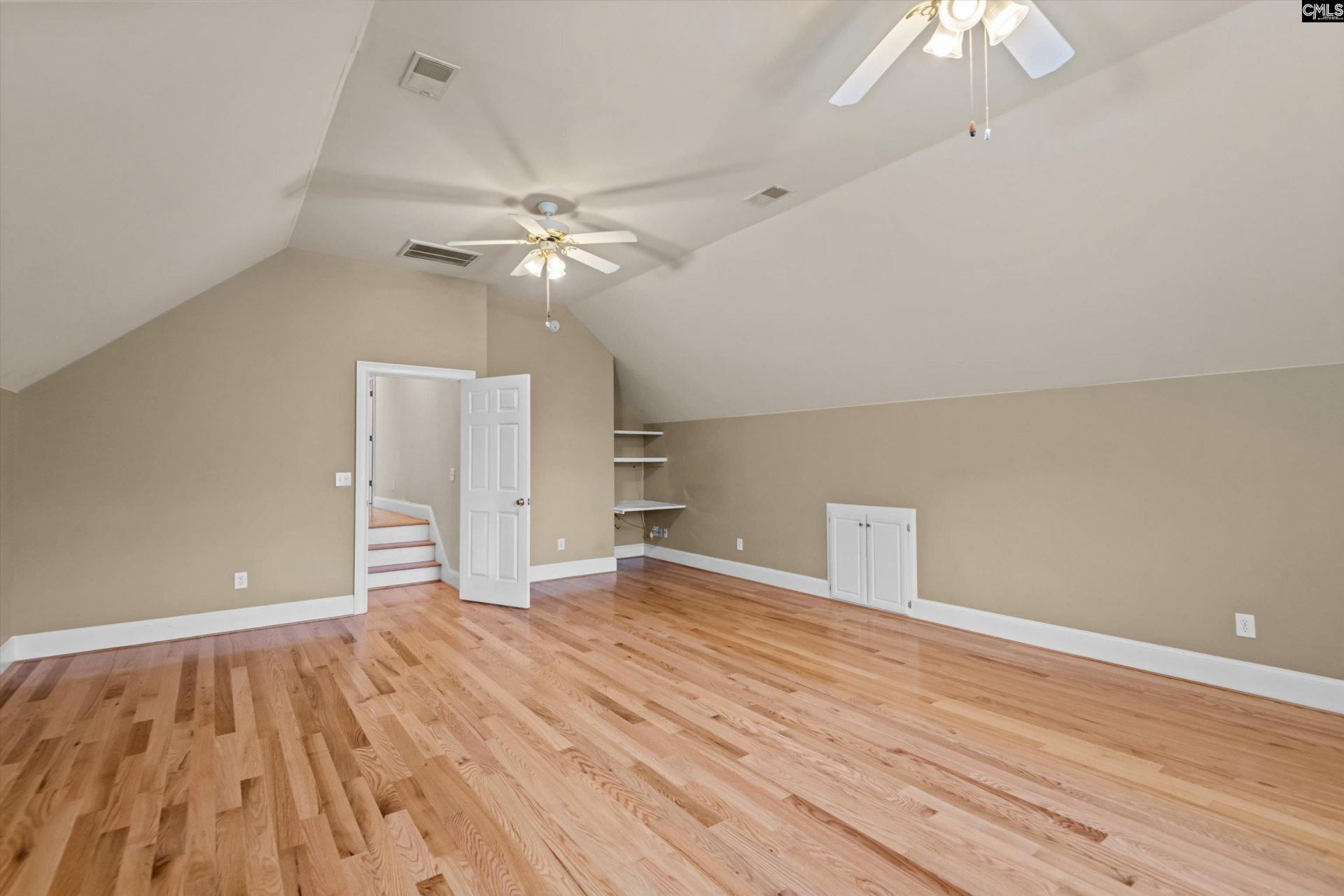 237 Sheringham Road  Photo 41